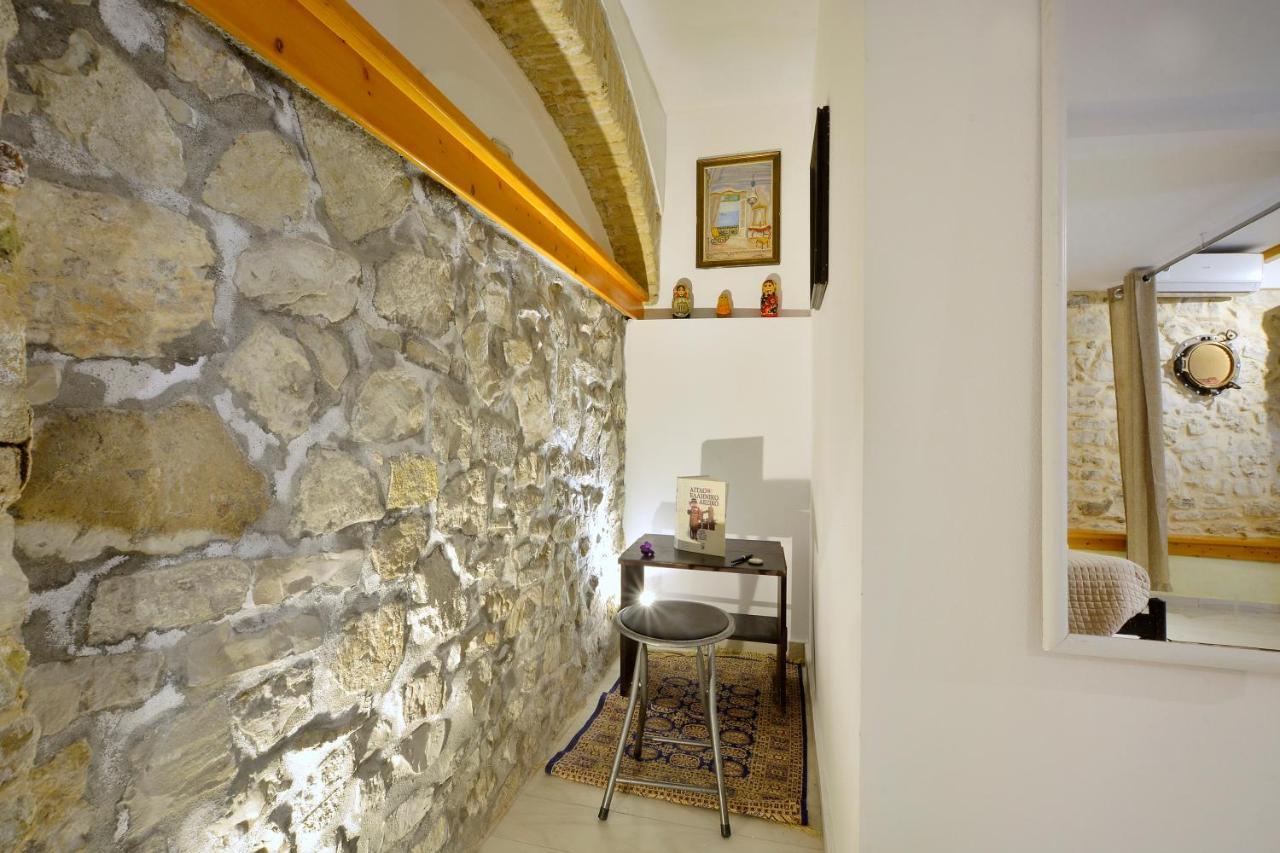 Studio In Corfu Town Exteriör bild